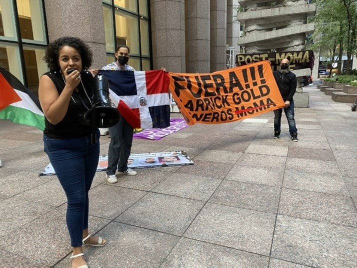 Image of Sandy Placido leading a strike against MoMa